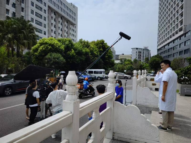 五华县广告片拍摄公司低成本实现高规格制作的诀窍